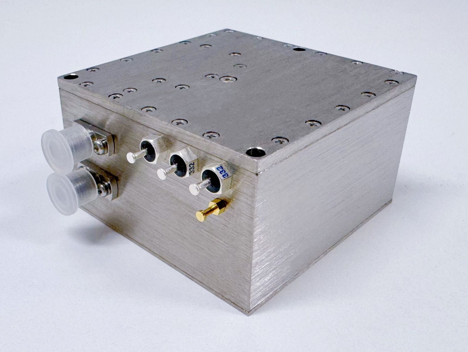 PDRO锁相介质振荡器